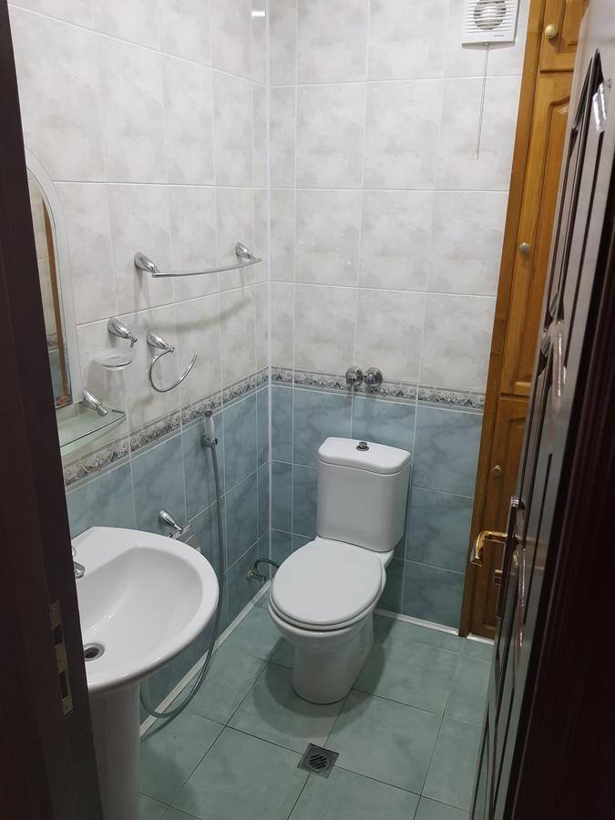 Gold Wall Apartment 巴库 外观 照片